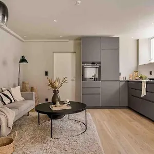 Modern New Townhouse City Centre Apartment Bergen